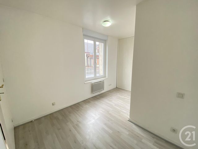 Appartement &agrave; louer - 3 pi&egrave;ces - 60,32 m2 - Romorantin Lanthenay - 41 - CENTRE