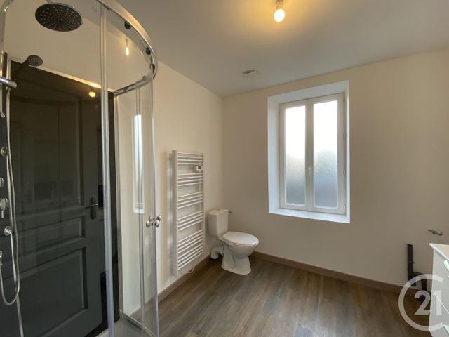 Maison &agrave; louer - 3 pi&egrave;ces - 68 m2 - Villefranche Sur Cher - 41 - CENTRE