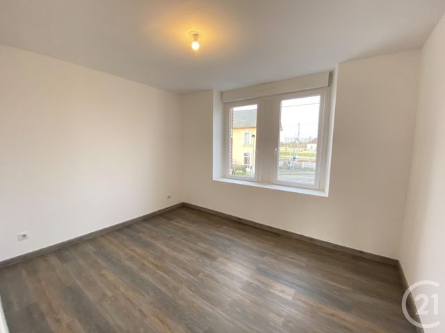 Maison &agrave; louer - 3 pi&egrave;ces - 68 m2 - Villefranche Sur Cher - 41 - CENTRE