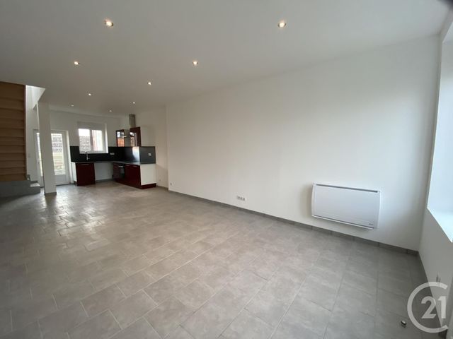 Maison &agrave; louer - 3 pi&egrave;ces - 68 m2 - Villefranche Sur Cher - 41 - CENTRE