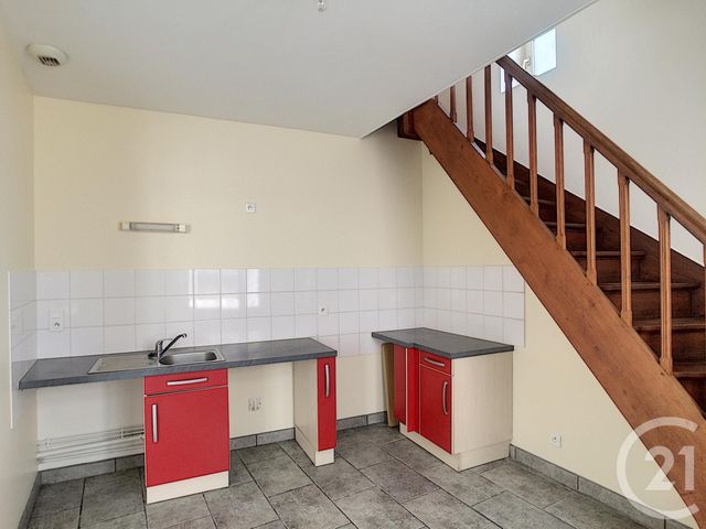 Appartement F3 &agrave; louer - 3 pi&egrave;ces - 52,80 m2 - Romorantin Lanthenay - 41 - CENTRE