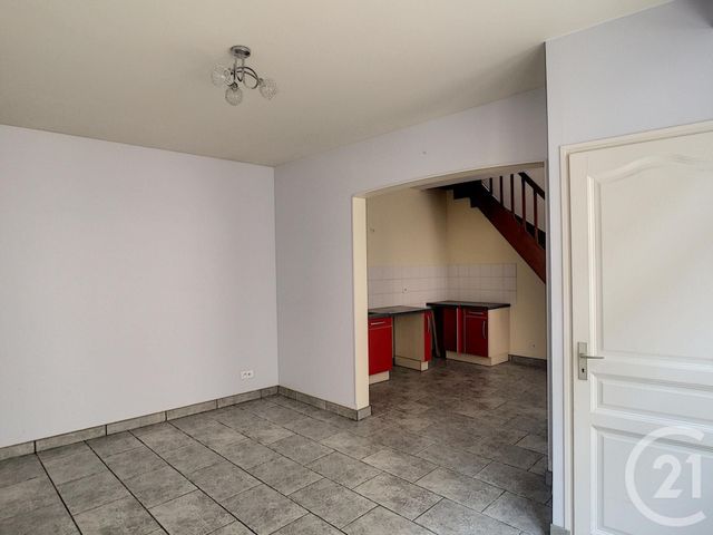 Appartement F3 &agrave; louer - 3 pi&egrave;ces - 52,80 m2 - Romorantin Lanthenay - 41 - CENTRE