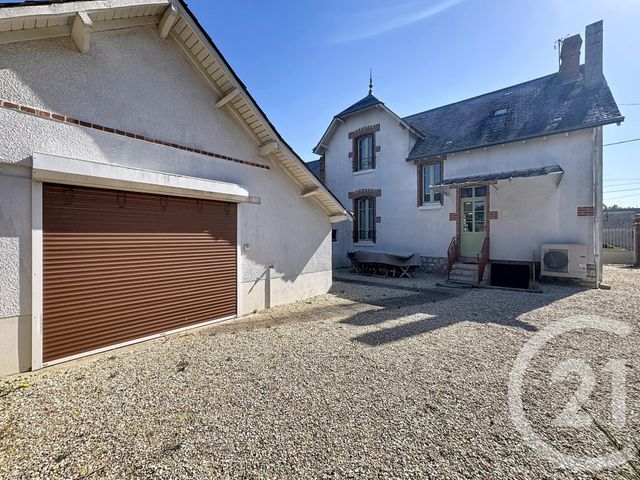 Maison &agrave; louer - 4 pi&egrave;ces - 101,74 m2 - Romorantin Lanthenay - 41 - CENTRE