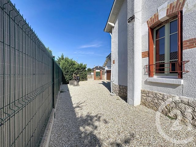 Maison &agrave; louer - 4 pi&egrave;ces - 101,74 m2 - Romorantin Lanthenay - 41 - CENTRE