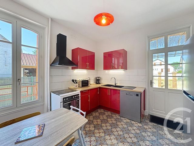 Maison &agrave; louer - 4 pi&egrave;ces - 101,74 m2 - Romorantin Lanthenay - 41 - CENTRE