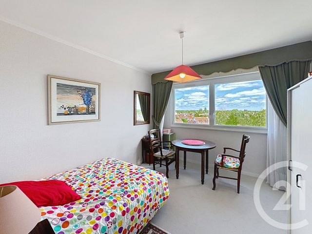 Appartement &agrave; vendre - 5 pi&egrave;ces - 99,07 m2 - Romorantin Lanthenay - 41 - CENTRE
