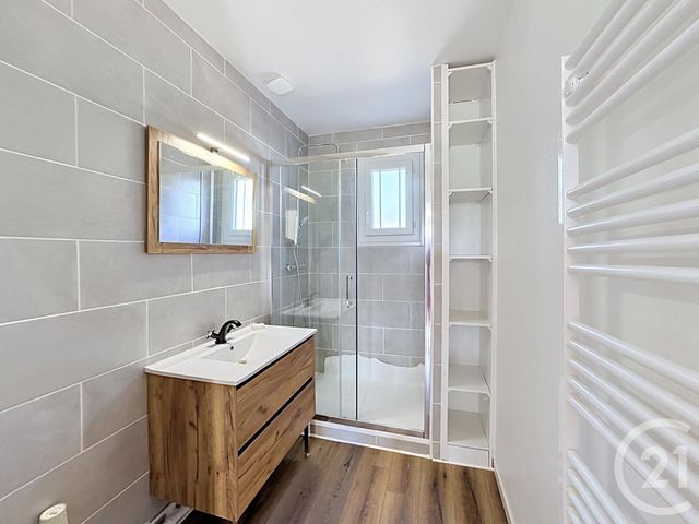 Maison &agrave; louer - 4 pi&egrave;ces - 87 m2 - Chatillon Sur Cher - 41 - CENTRE