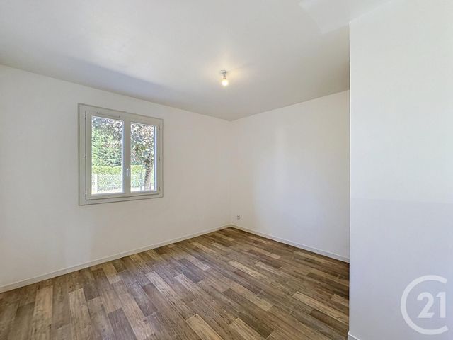 Maison &agrave; louer - 4 pi&egrave;ces - 87 m2 - Chatillon Sur Cher - 41 - CENTRE