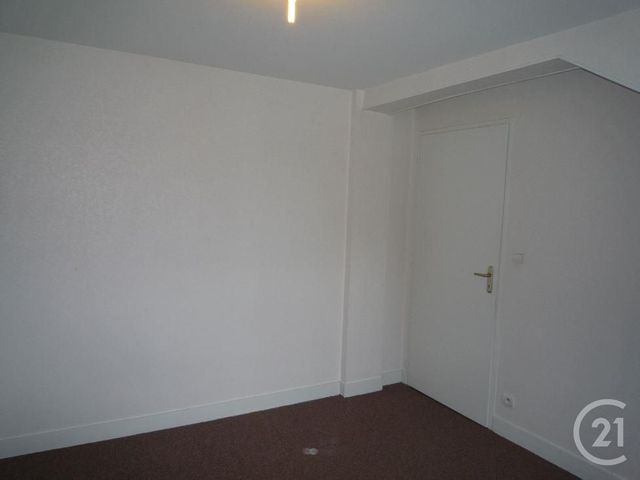 Appartement F4 &agrave; louer - 4 pi&egrave;ces - 78 m2 - Romorantin Lanthenay - 41 - CENTRE