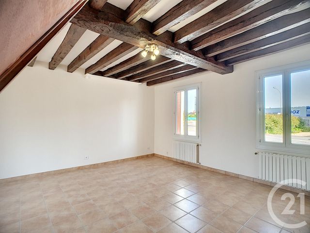 Maison &agrave; louer - 4 pi&egrave;ces - 81 m2 - Romorantin Lanthenay - 41 - CENTRE