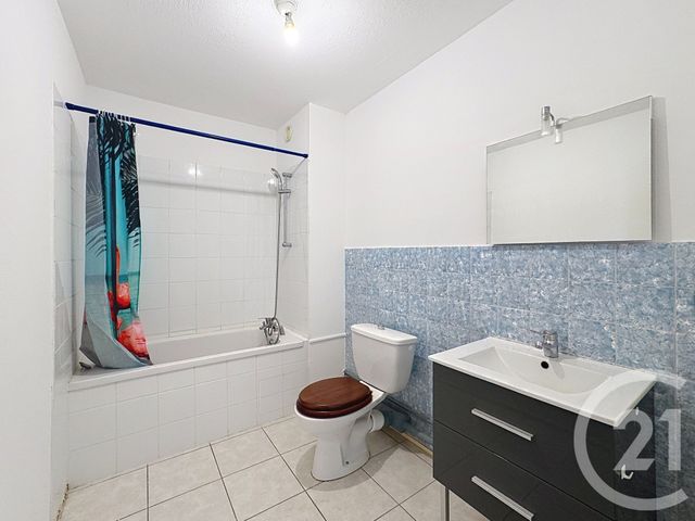 Appartement Studio &agrave; vendre - 1 pi&egrave;ce - 34 m2 - Romorantin Lanthenay - 41 - CENTRE