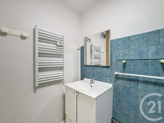 Appartement F2 &agrave; louer - 2 pi&egrave;ces - 62 m2 - Romorantin Lanthenay - 41 - CENTRE