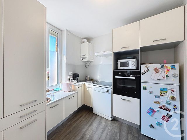 Maison &agrave; louer - 3 pi&egrave;ces - 42 m2 - Romorantin Lanthenay - 41 - CENTRE