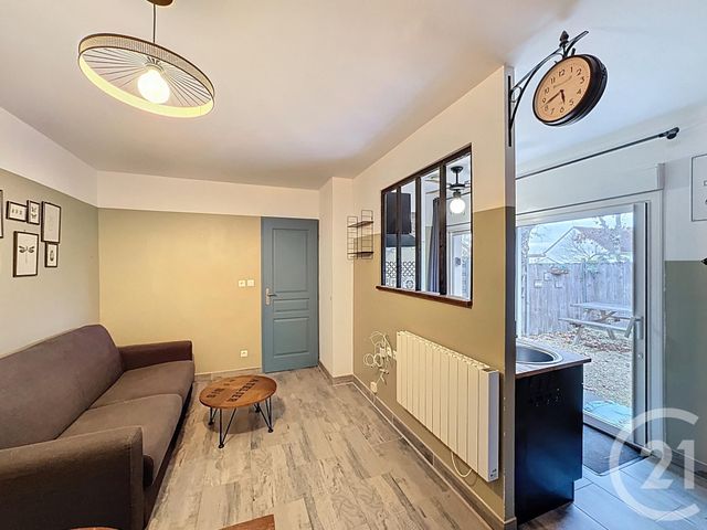 Maison &agrave; louer - 3 pi&egrave;ces - 39,79 m2 - Romorantin Lanthenay - 41 - CENTRE