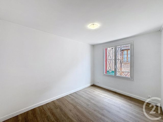 Appartement F3 &agrave; louer - 3 pi&egrave;ces - 57 m2 - Romorantin Lanthenay - 41 - CENTRE