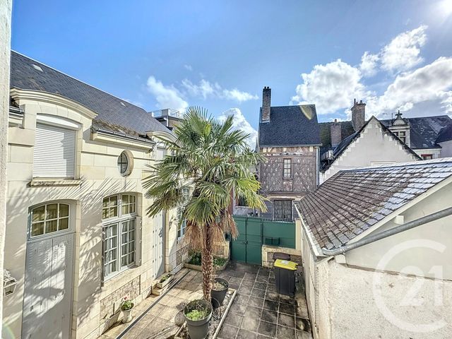 Appartement &agrave; louer - 2 pi&egrave;ces - 80 m2 - Romorantin Lanthenay - 41 - CENTRE