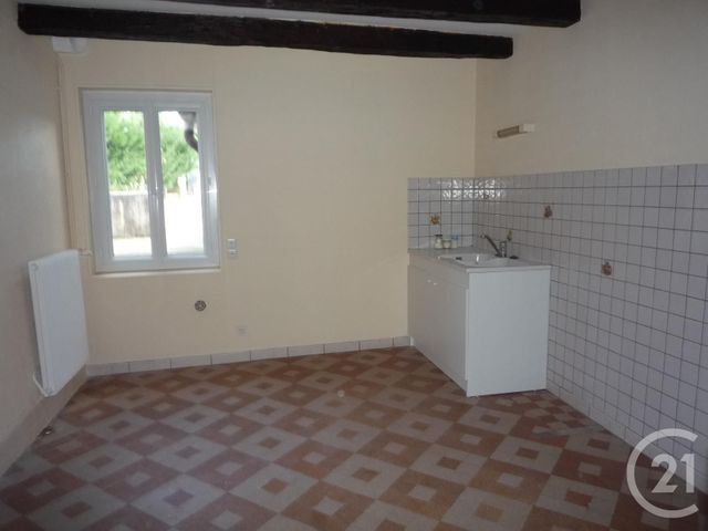 Maison &agrave; louer - 5 pi&egrave;ces - 98,33 m2 - Romorantin Lanthenay - 41 - CENTRE
