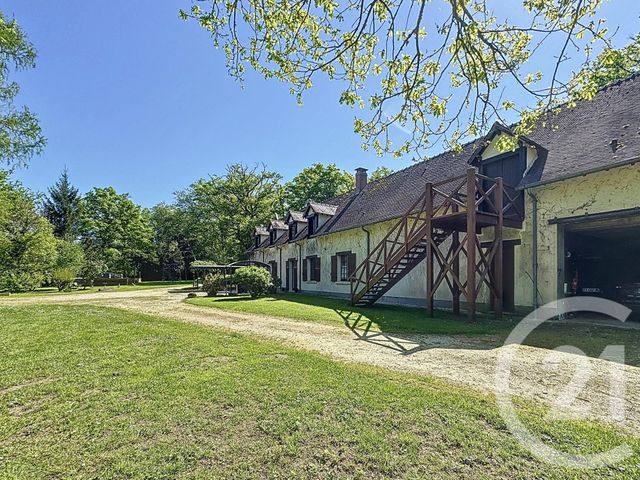Maison &agrave; vendre - 7 pi&egrave;ces - 214 m2 - Neuvy Sur Barangeon - 18 - CENTRE