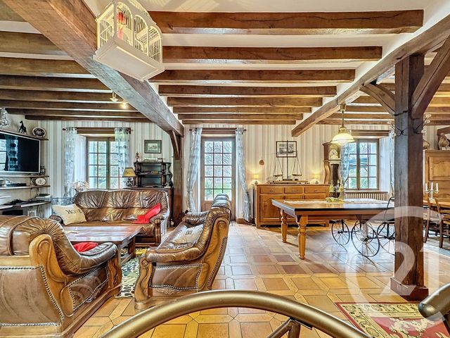 Maison &agrave; vendre - 7 pi&egrave;ces - 214 m2 - Neuvy Sur Barangeon - 18 - CENTRE