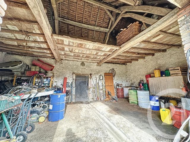 Maison &agrave; vendre - 5 pi&egrave;ces - 82,30 m2 - Selles St Denis - 41 - CENTRE