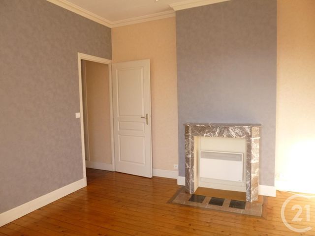 Appartement F1 à louer - 1 pièce - 23 m2 - Salbris - 41 - CENTRE