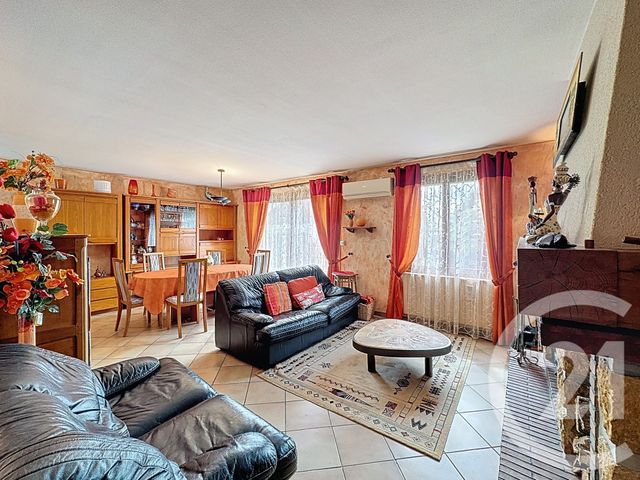 Maison à vendre - 7 pièces - 118,18 m2 - Neuvy Sur Barangeon - 18 - CENTRE