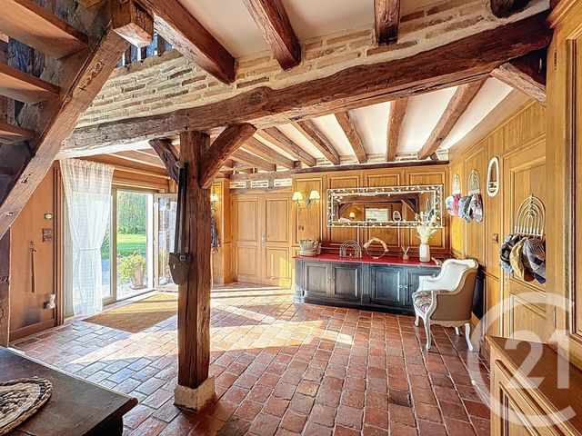 Maison à vendre - 24 pièces - 869,70 m2 - 18 - CENTRE