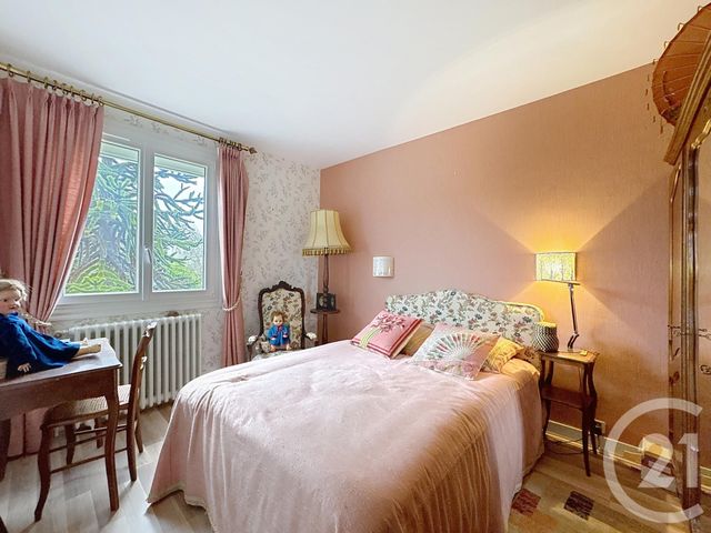 Maison &agrave; vendre - 4 pi&egrave;ces - 67,02 m2 - Selles St Denis - 41 - CENTRE