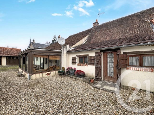 Maison à vendre - 5 pièces - 142,45 m2 - Pierrefitte Sur Sauldre - 41 - CENTRE