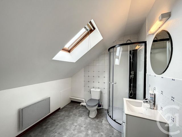 Maison &agrave; louer - 5 pi&egrave;ces - 64 m2 - Salbris - 41 - CENTRE