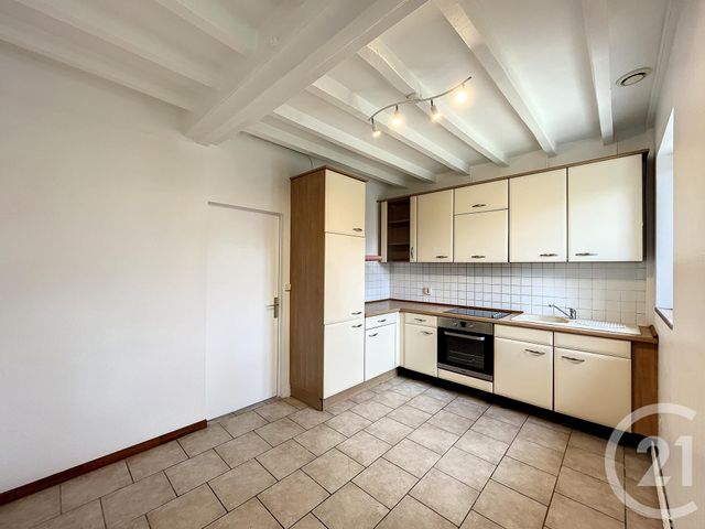 Maison &agrave; louer - 5 pi&egrave;ces - 64 m2 - Salbris - 41 - CENTRE