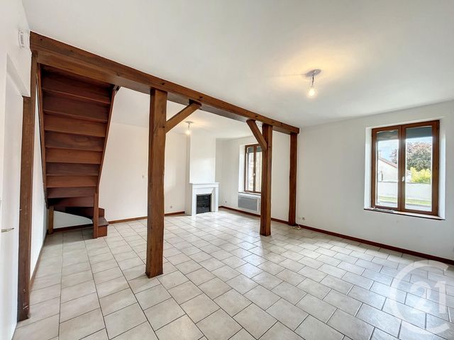 Maison &agrave; louer - 5 pi&egrave;ces - 64 m2 - Salbris - 41 - CENTRE