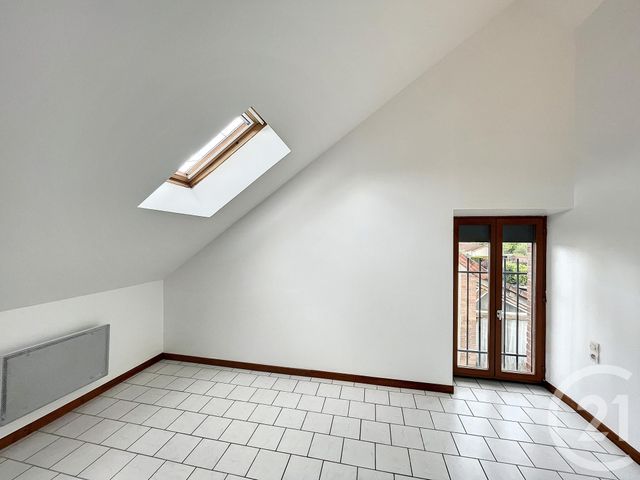 Maison &agrave; louer - 5 pi&egrave;ces - 64 m2 - Salbris - 41 - CENTRE