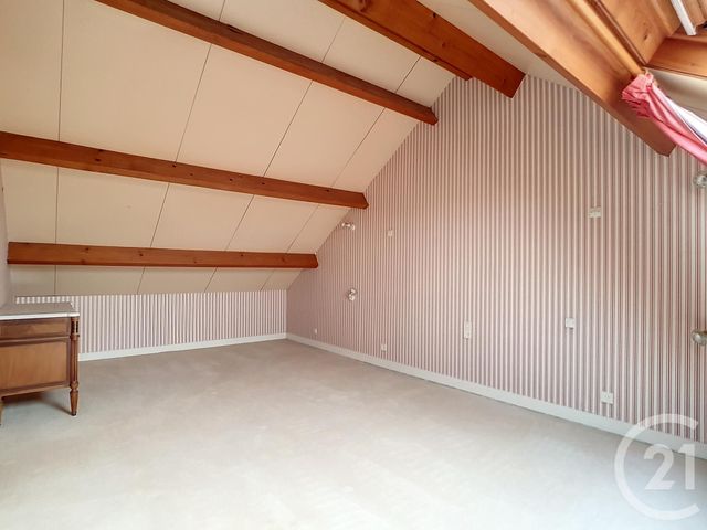 Appartement Duplex &agrave; vendre - 8 pi&egrave;ces - 275 m2 - Salbris - 41 - CENTRE