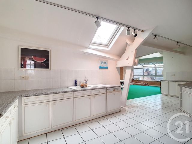 Appartement Duplex &agrave; vendre - 8 pi&egrave;ces - 275 m2 - Salbris - 41 - CENTRE