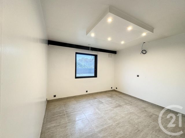 Maison &agrave; louer - 3 pi&egrave;ces - 86,20 m2 - Marcilly En Gault - 41 - CENTRE