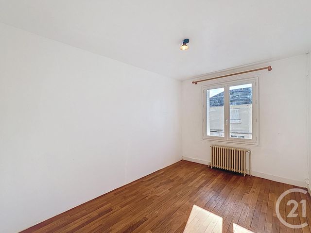 Maison &agrave; louer - 4 pi&egrave;ces - 71 m2 - Salbris - 41 - CENTRE