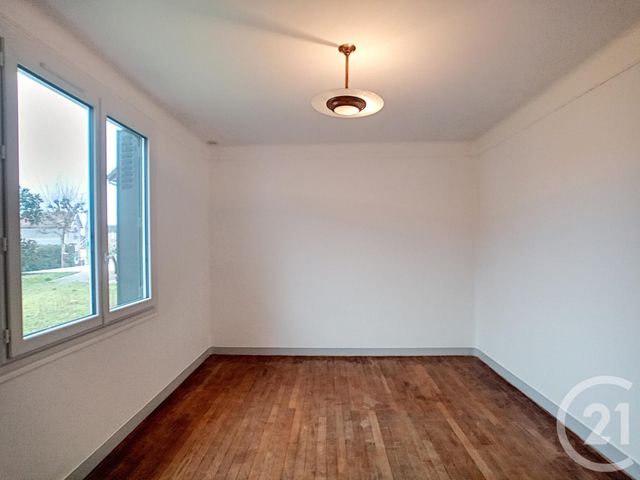 Maison &agrave; louer - 3 pi&egrave;ces - 57,60 m2 - Salbris - 41 - CENTRE