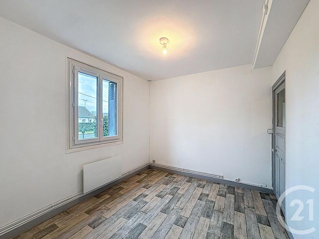 Maison &agrave; louer - 3 pi&egrave;ces - 57,60 m2 - Salbris - 41 - CENTRE