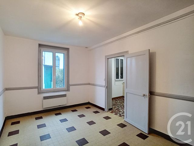 Maison &agrave; louer - 3 pi&egrave;ces - 57,60 m2 - Salbris - 41 - CENTRE