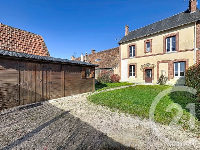 Maison &agrave; louer - 5 pi&egrave;ces - 108,95 m2 - Selles St Denis - 41 - CENTRE