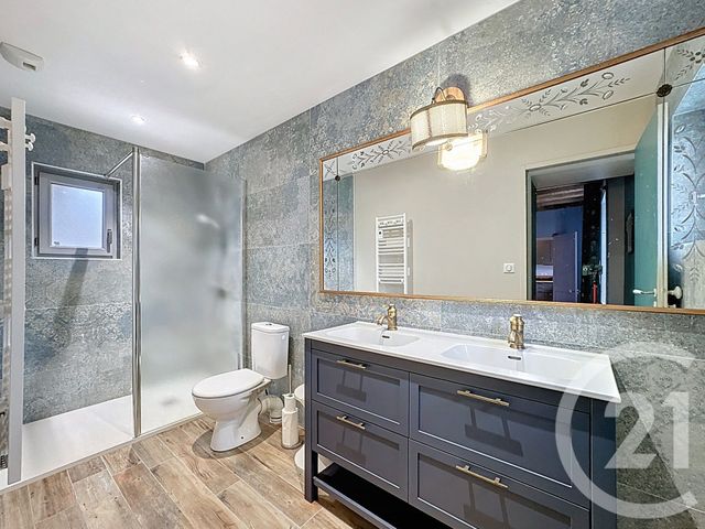 Maison &agrave; vendre - 5 pi&egrave;ces - 101,30 m2 - Neuvy Sur Barangeon - 18 - CENTRE