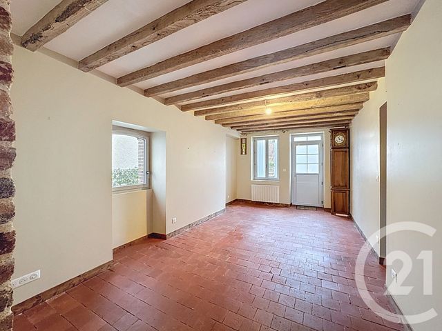 Maison &agrave; vendre - 5 pi&egrave;ces - 101,30 m2 - Neuvy Sur Barangeon - 18 - CENTRE
