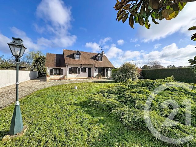 Maison &agrave; vendre - 5 pi&egrave;ces - 120,70 m2 - Selles St Denis - 41 - CENTRE