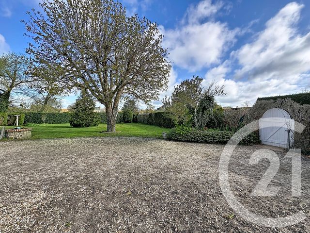 Maison &agrave; vendre - 5 pi&egrave;ces - 120,70 m2 - Selles St Denis - 41 - CENTRE