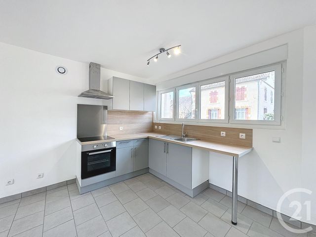 Maison &agrave; louer - 4 pi&egrave;ces - 63,61 m2 - Salbris - 41 - CENTRE