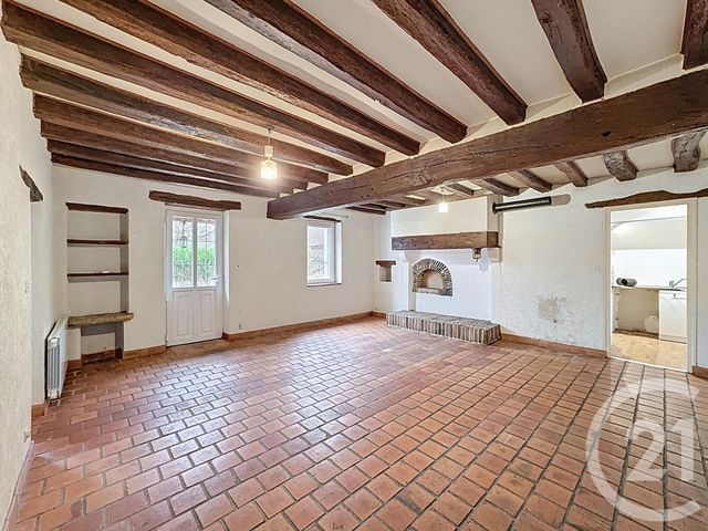 Maison &agrave; louer - 4 pi&egrave;ces - 92,28 m2 - Mery Sur Cher - 18 - CENTRE