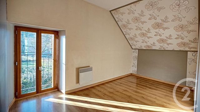 Maison &agrave; louer - 3 pi&egrave;ces - 65 m2 - Salbris - 41 - CENTRE