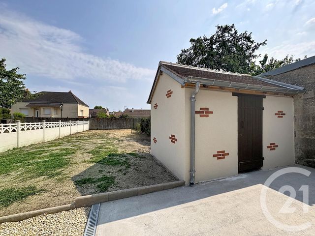 Maison &agrave; louer - 2 pi&egrave;ces - 48,45 m2 - Salbris - 41 - CENTRE