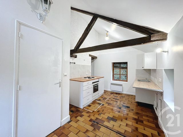 Maison &agrave; louer - 4 pi&egrave;ces - 118,52 m2 - Nancay - 18 - CENTRE
